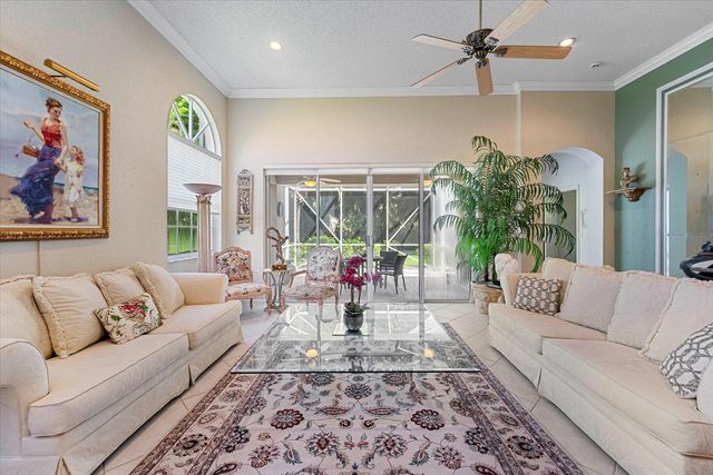 4663 Carlton Golf Drive, Wellington, FL 33449