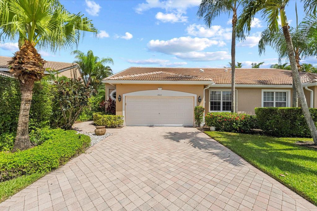 4663 Carlton Golf Drive, Wellington, FL 33449
