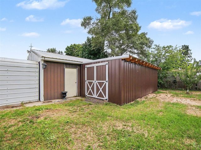 1825 Oak Park Drive, Muskegon, MI 49442