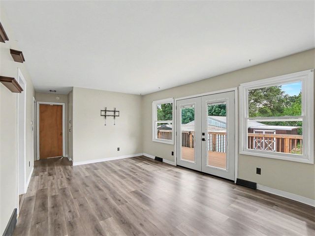 1825 Oak Park Drive, Muskegon, MI 49442