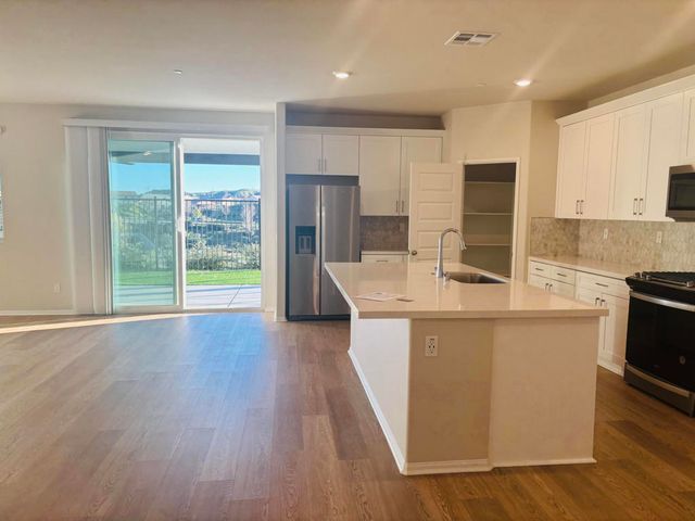 35265 Els Place, Beaumont, CA 92223