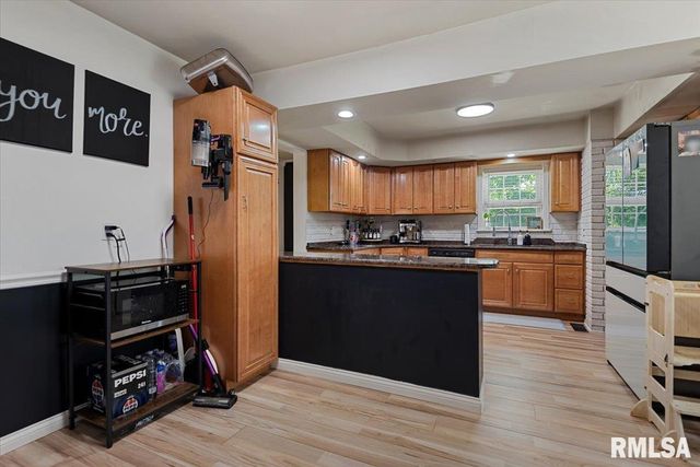 3501 W Iles Avenue, Springfield, IL 62711