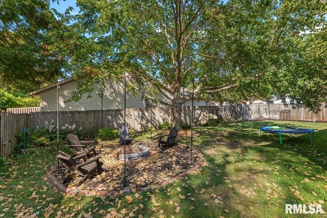 3501 W Iles Avenue, Springfield, IL 62711