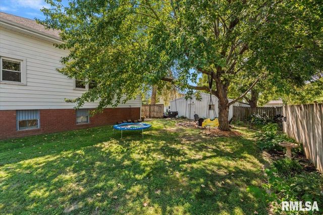 3501 W Iles Avenue, Springfield, IL 62711