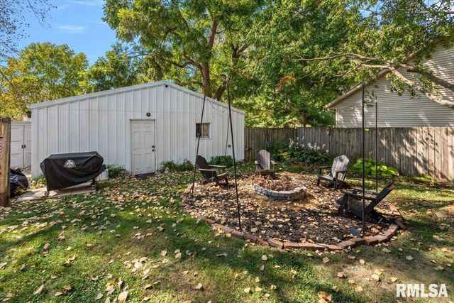 3501 W Iles Avenue, Springfield, IL 62711