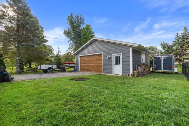 26423 S Wind Lake ROAD, Wind Lake, WI 53185