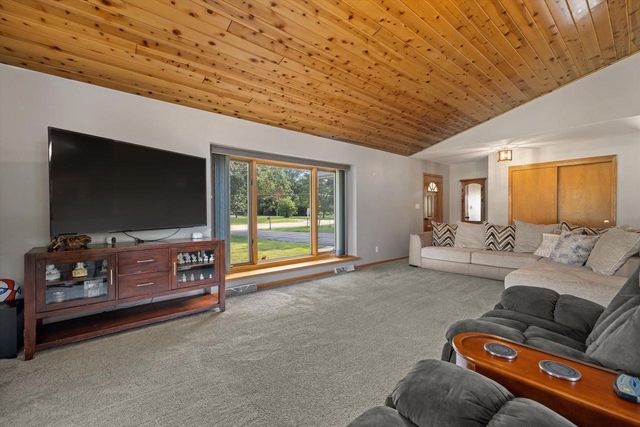 26423 S Wind Lake ROAD, Wind Lake, WI 53185