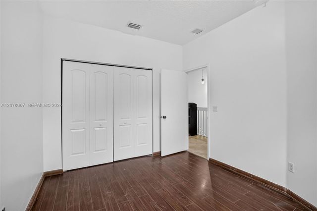 4927 N Harbor Isles Drive 205, Dania Beach, FL 33312