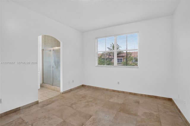4927 N Harbor Isles Drive 205, Dania Beach, FL 33312