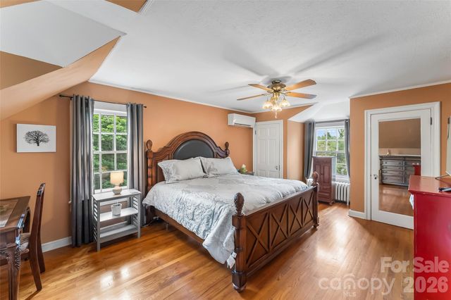 9 Crescent Drive, Marion, NC 28752