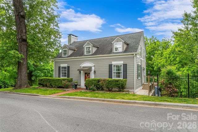 9 Crescent Drive, Marion, NC 28752