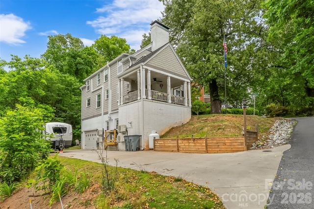 9 Crescent Drive, Marion, NC 28752
