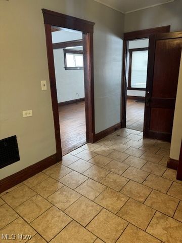 3335 W 95th Street, Cleveland, OH 44102