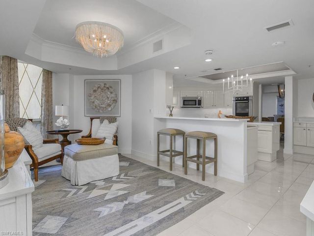 4021 Gulf Shore BLVD N 1103, Naples, FL 34103