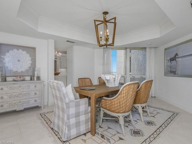 4021 Gulf Shore BLVD N 1103, Naples, FL 34103