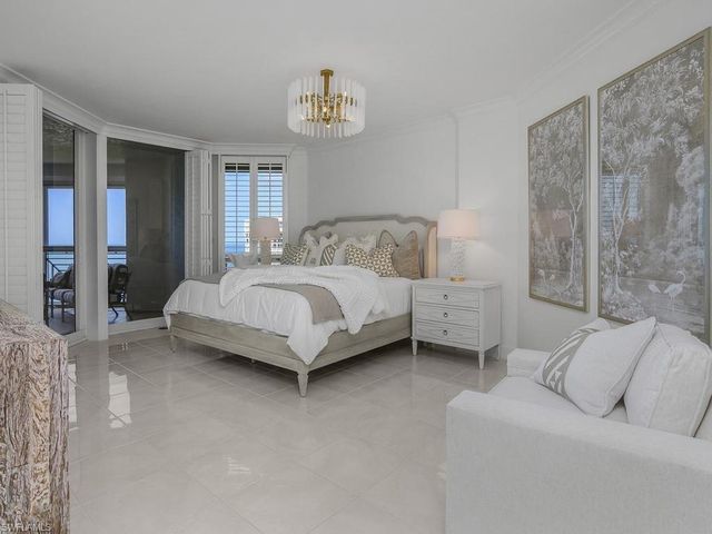 4021 Gulf Shore BLVD N 1103, Naples, FL 34103