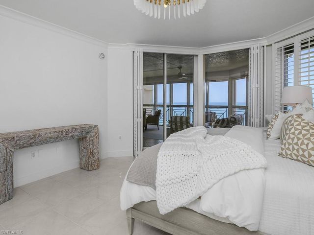 4021 Gulf Shore BLVD N 1103, Naples, FL 34103