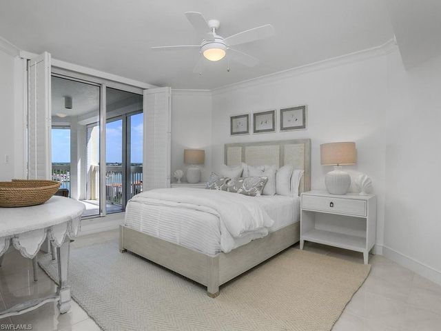 4021 Gulf Shore BLVD N 1103, Naples, FL 34103