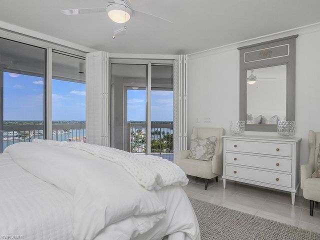 4021 Gulf Shore BLVD N 1103, Naples, FL 34103