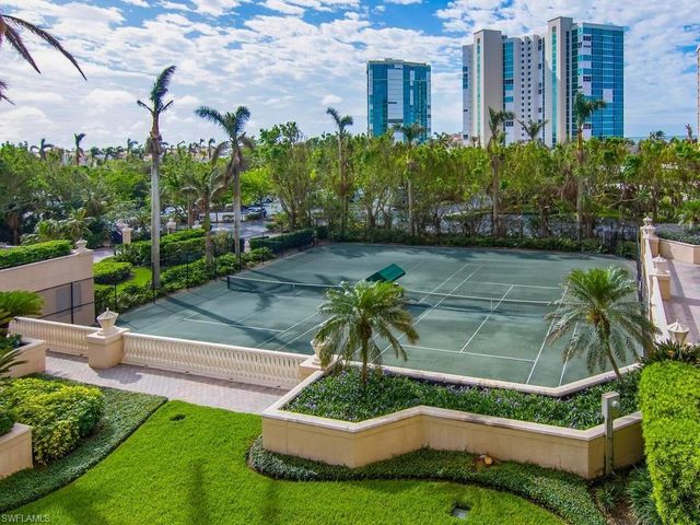 4021 Gulf Shore BLVD N 1103, Naples, FL 34103