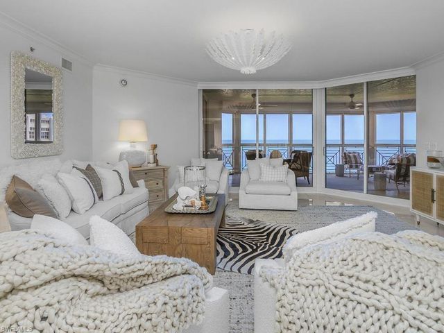 4021 Gulf Shore BLVD N 1103, Naples, FL 34103