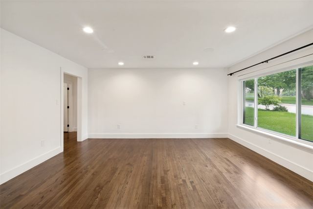 8029 Claremont Drive, Dallas, TX 75228