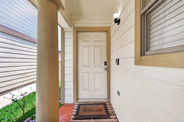 18902 Remington Park Drive, Houston, TX 77073