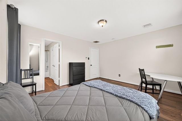 18902 Remington Park Drive, Houston, TX 77073
