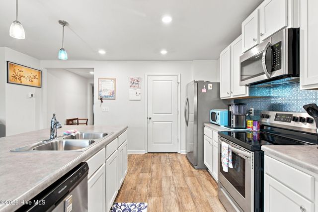 636 Avington Lane NE 1032, Leland, NC 28451