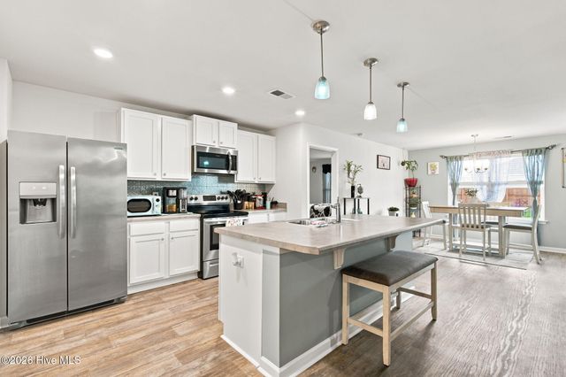 636 Avington Lane NE 1032, Leland, NC 28451
