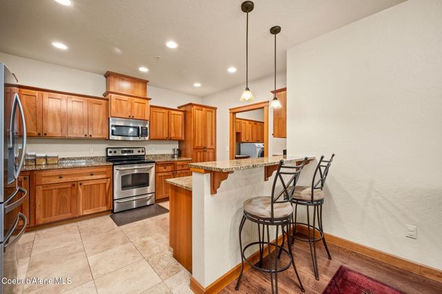 4453 Greenchain LOOP, APT 9, Coeur D'alene, ID 83814