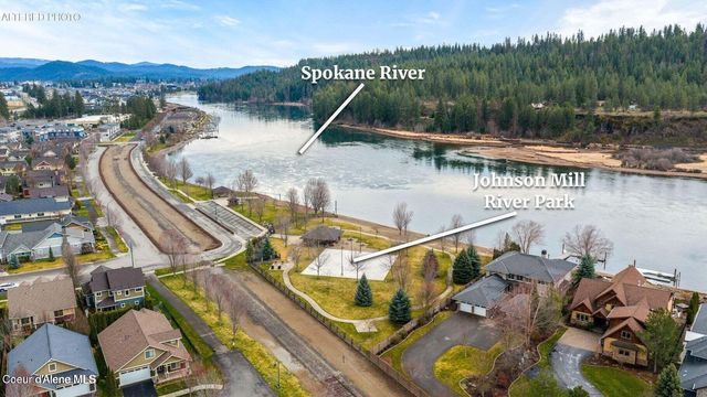 4453 Greenchain LOOP, APT 9, Coeur D'alene, ID 83814