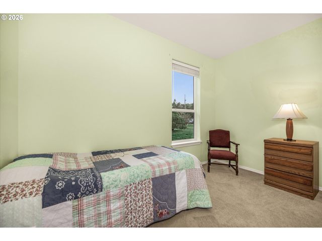 955 Se RIVER VIEW Ln, Waldport, OR 97394