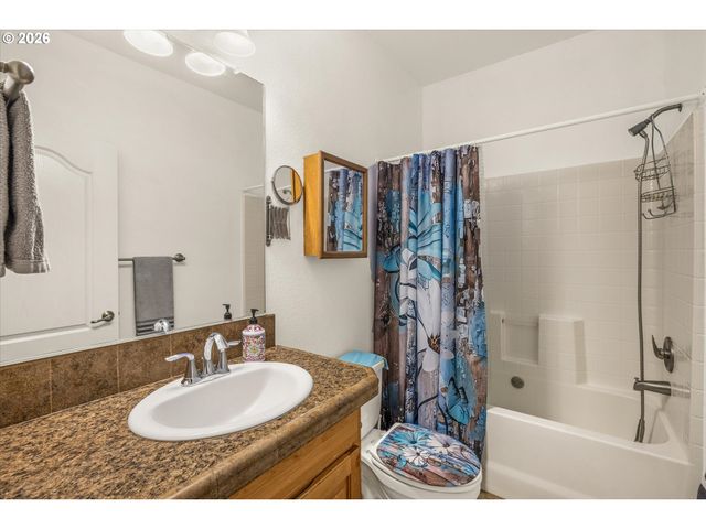 955 Se RIVER VIEW Ln, Waldport, OR 97394