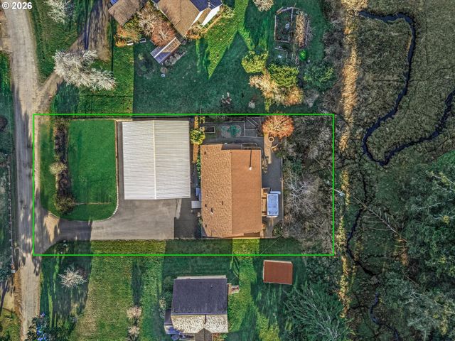 955 Se RIVER VIEW Ln, Waldport, OR 97394