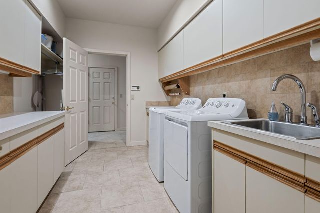 20445 Steamboat Court, Bend, OR 97702