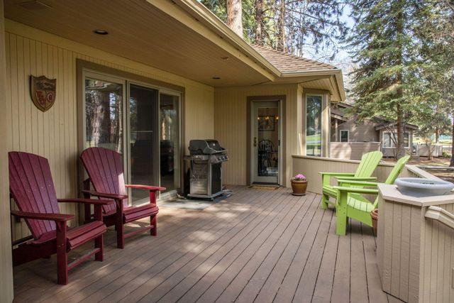 20445 Steamboat Court, Bend, OR 97702
