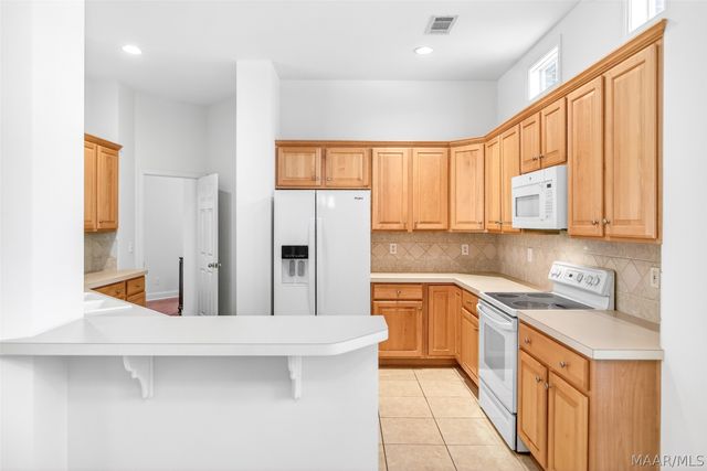 8725 Carillion Place, Montgomery, AL 36117