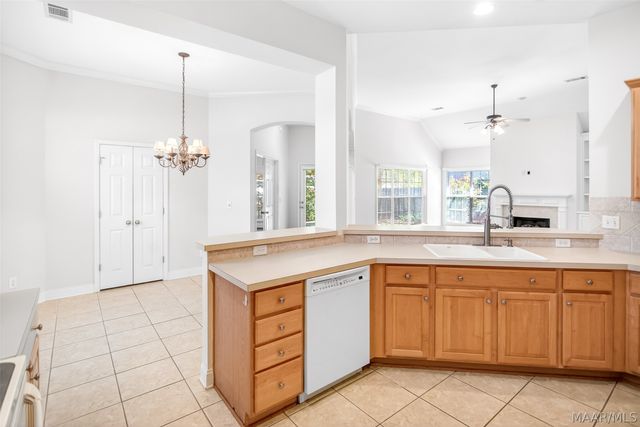 8725 Carillion Place, Montgomery, AL 36117