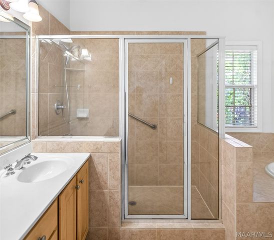 8725 Carillion Place, Montgomery, AL 36117