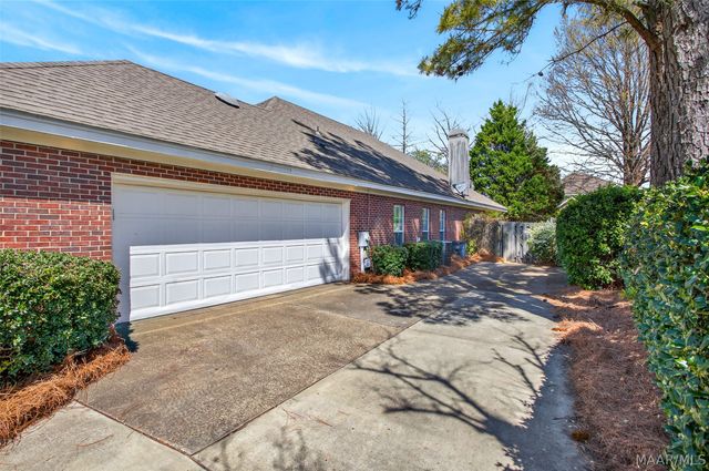 8725 Carillion Place, Montgomery, AL 36117