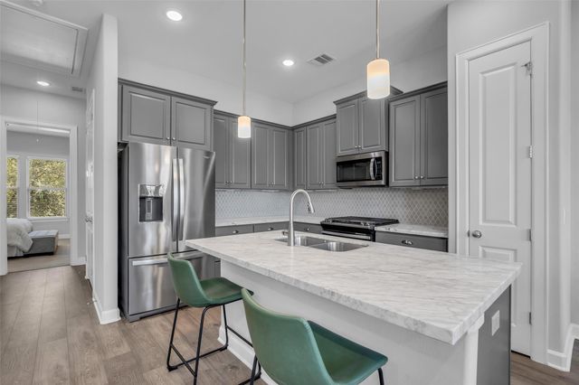 5118 Pine Reach Drive, Houston, TX 77018