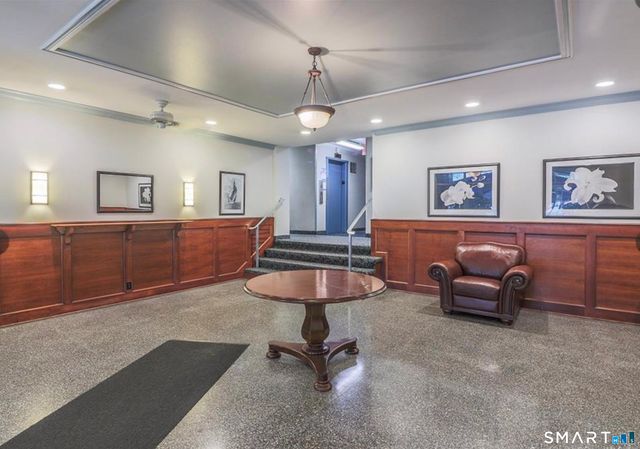 39 Glenbrook Road 5F, Stamford, CT 06902