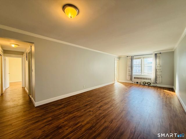 39 Glenbrook Road 5F, Stamford, CT 06902