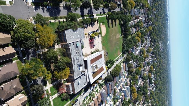 7324 W Myrtle Avenue, Chicago, IL 60631