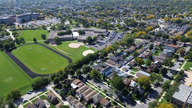 7324 W Myrtle Avenue, Chicago, IL 60631