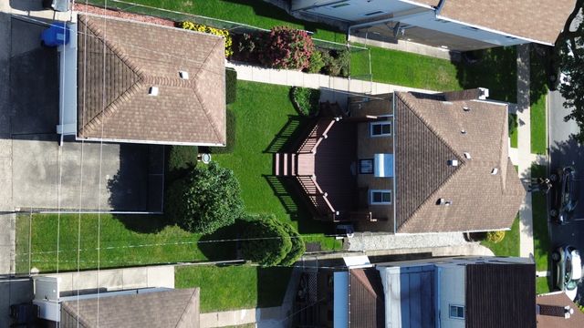 7324 W Myrtle Avenue, Chicago, IL 60631