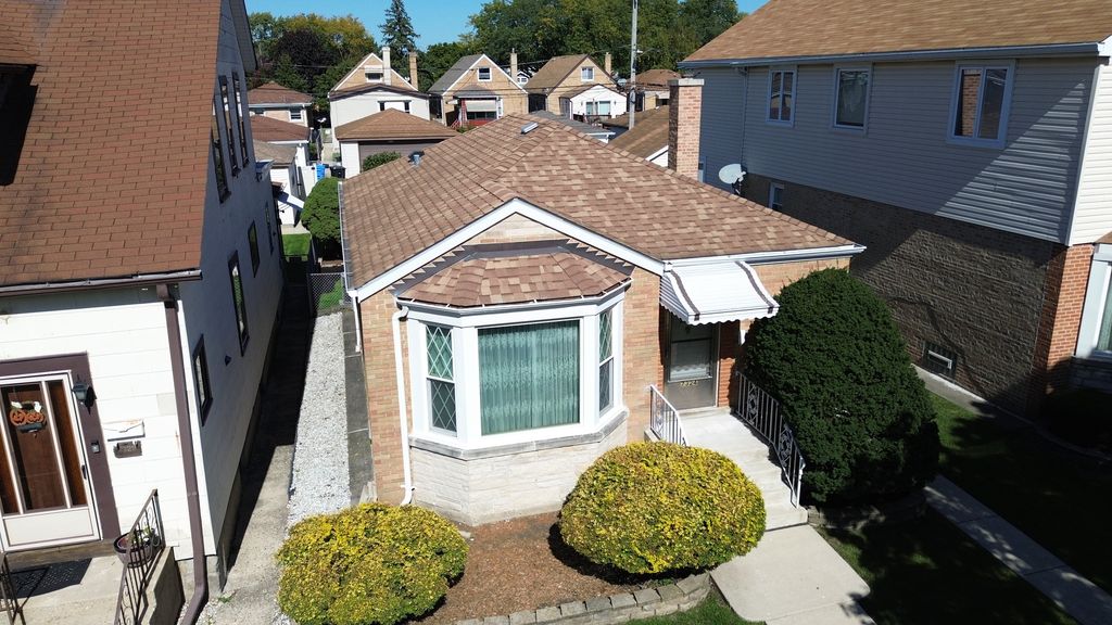 7324 W Myrtle Avenue, Chicago, IL 60631 — photo 3