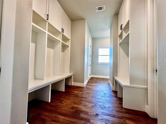 12301 Bella Sera Drive, Fort Worth, TX 76126