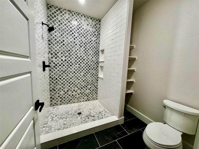 12301 Bella Sera Drive, Fort Worth, TX 76126